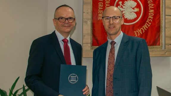Porozumienie o współpracy pomiędzy Wydziałem Ekonomii i Finansów UwB a I LO im. Mikołaja Kopernika w Grajewie