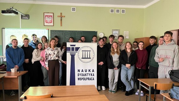 Edukacja finansowa w praktyce | WEiF w szkołach ponadpodstawowych