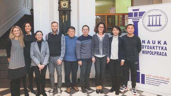 Wydział Ekonomii i Finansów Uniwersytetu w Białymstoku odwiedziła delegacja z chińskiego uniwersytetu Yunnan University.