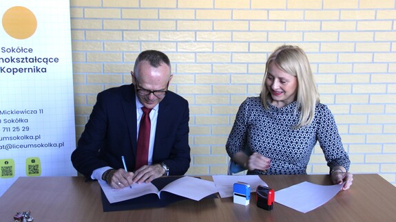 Podpisanie umowy o współpracy pomiędzy Wydziałem Ekonomii i Finansów UwB a Liceum Ogólnokształcącym im. M. Kopernika w Sokółce