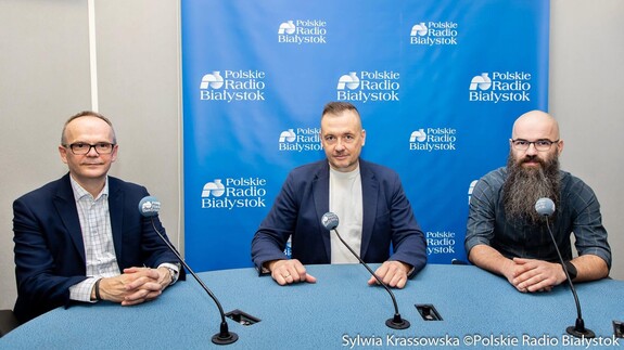 Unia Europejska a Polska: Co zyskaliśmy, co straciliśmy?